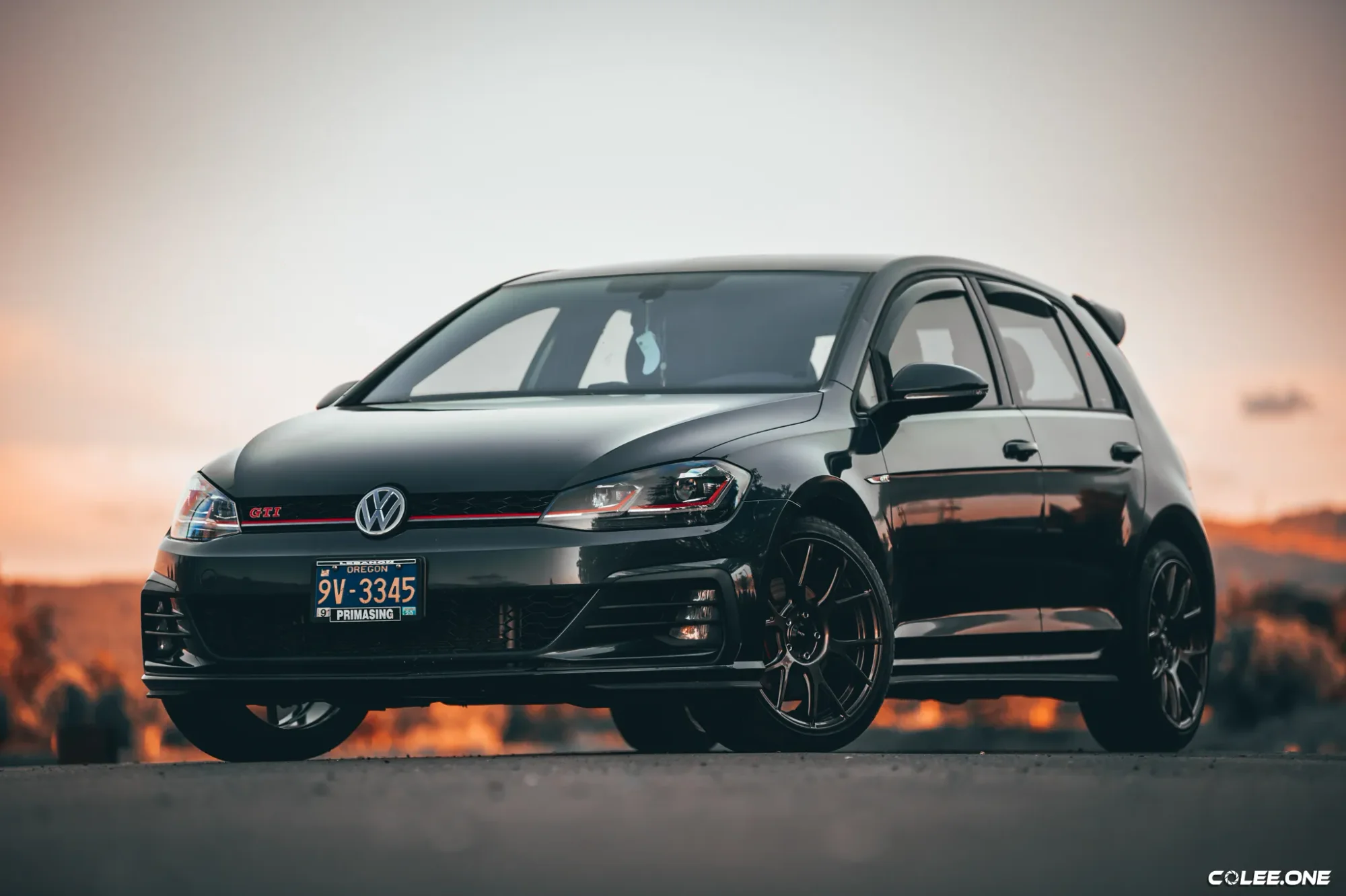 Colee.one — Automotive photography, image 43 of 57