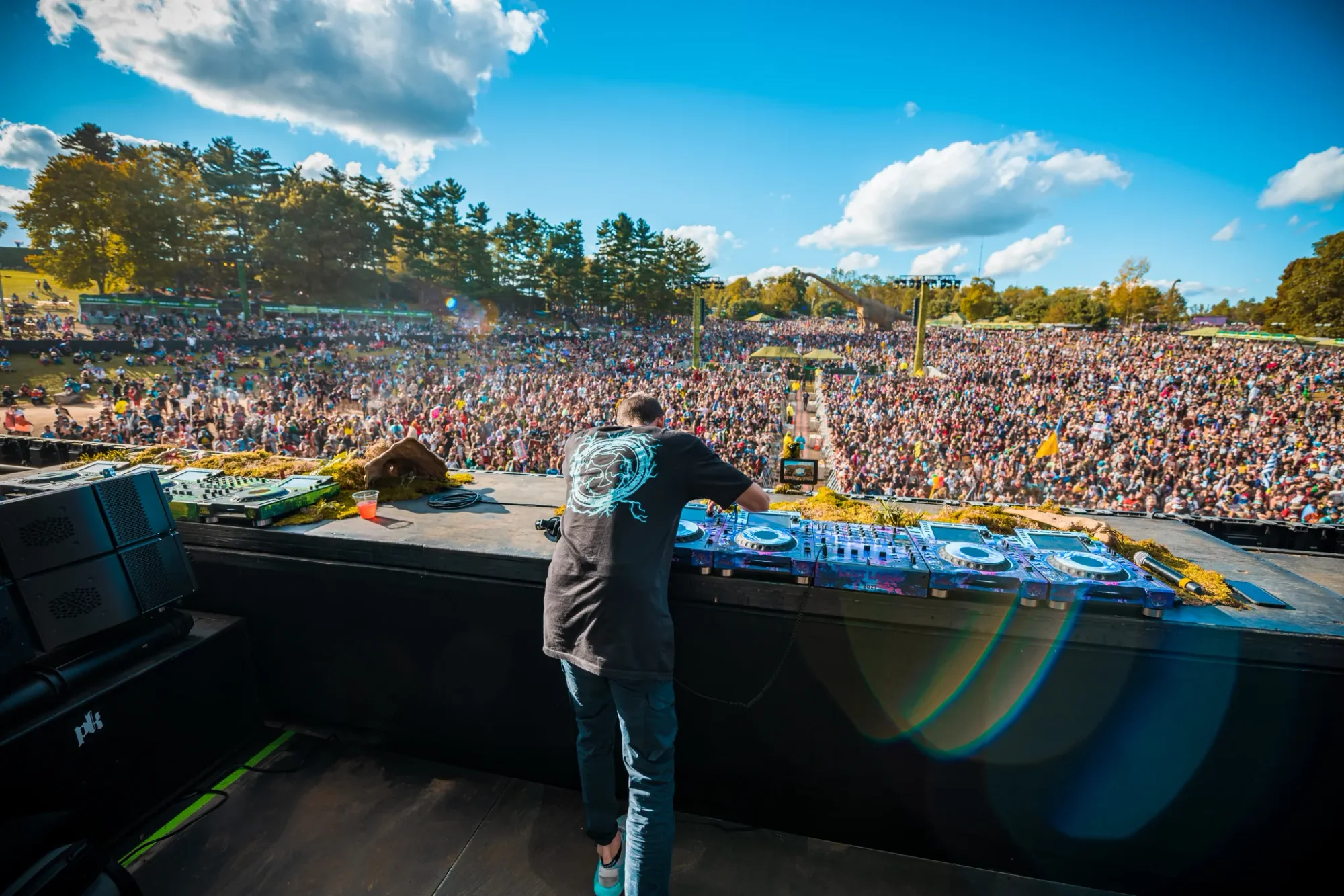 Colee.one — Lost Lands 2021 photography, image 11 of 359