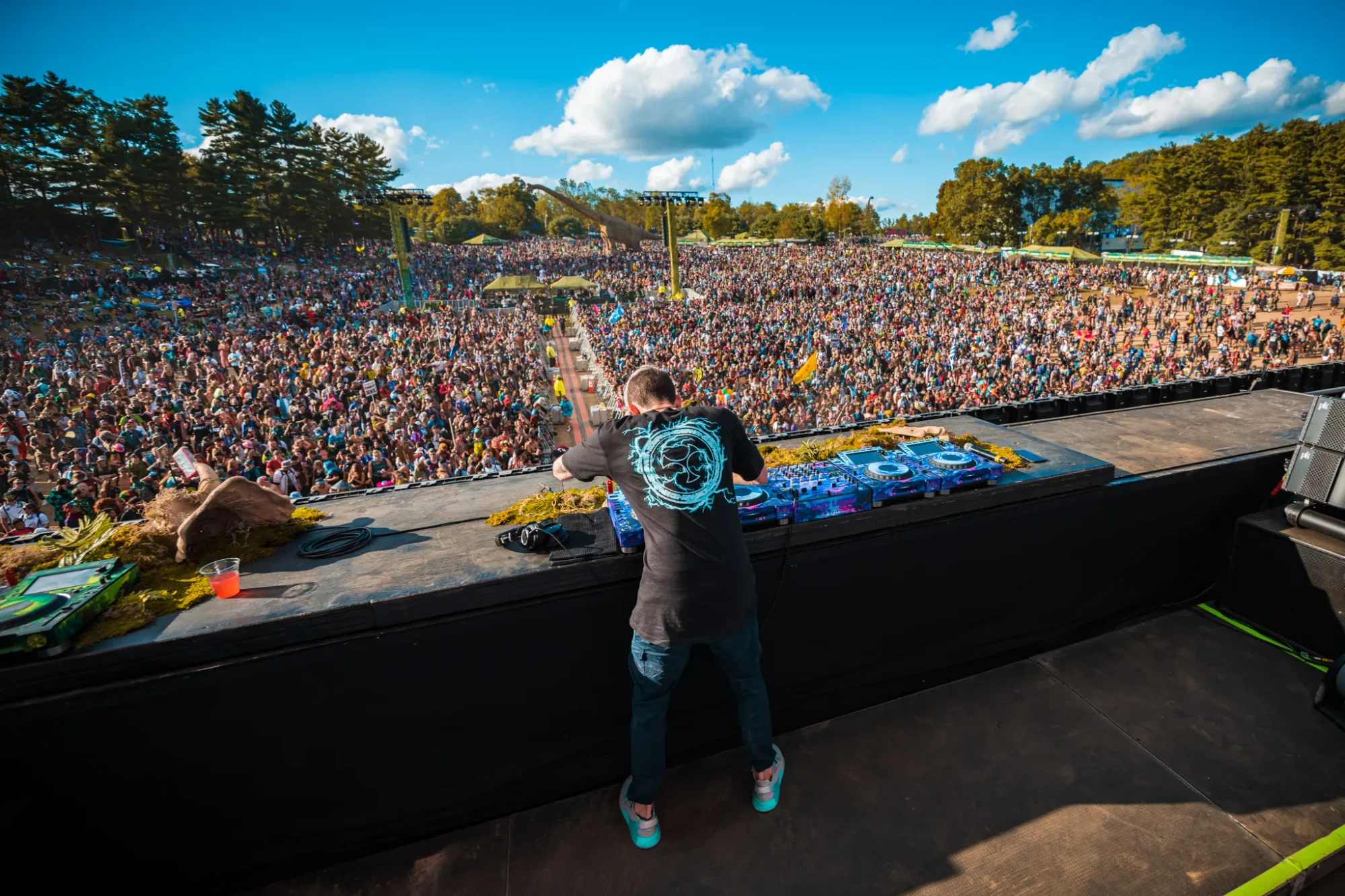 Colee.one — Lost Lands 2021 photography, image 12 of 359