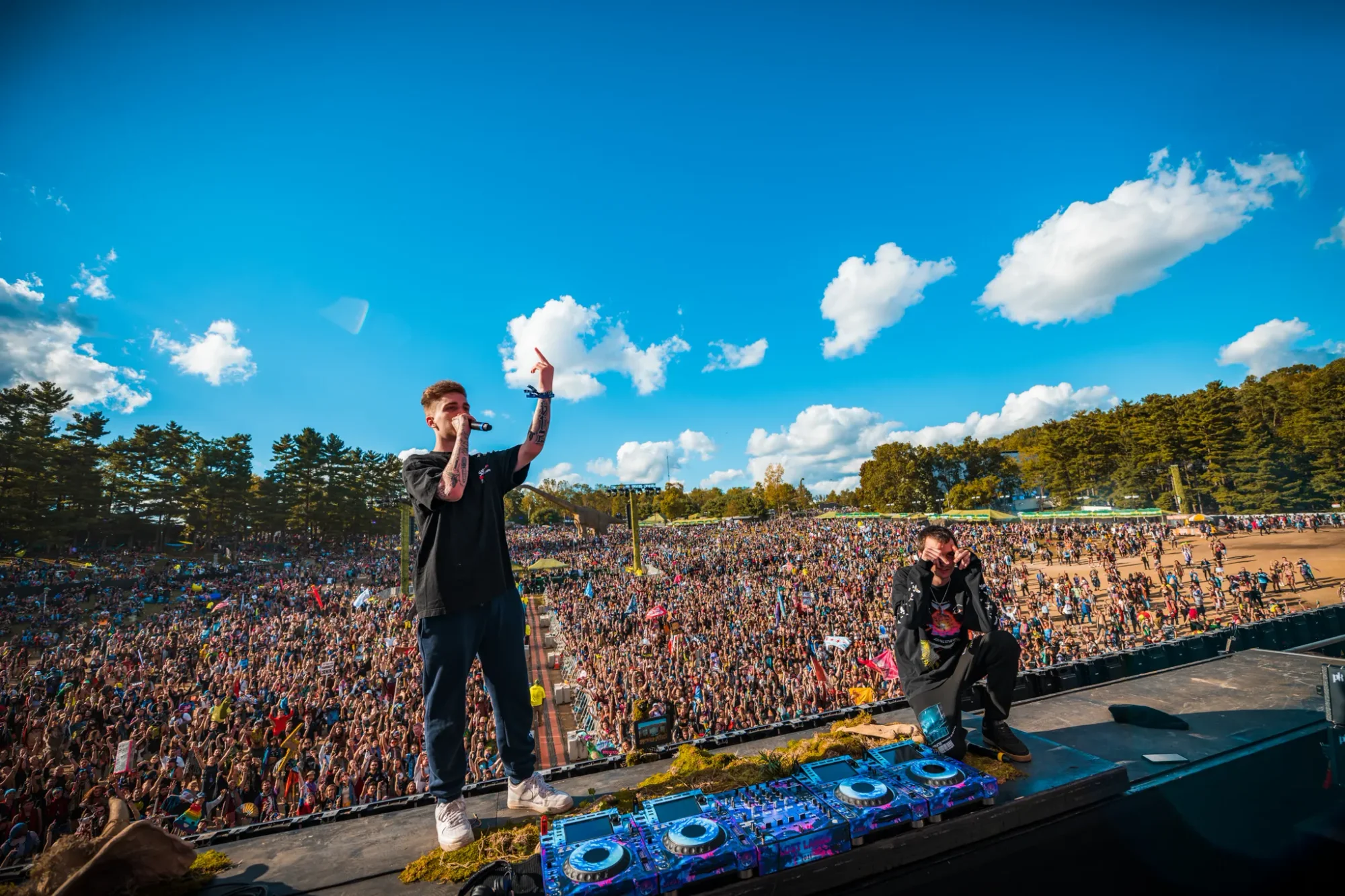 Colee.one — Lost Lands 2021 photography, image 14 of 359