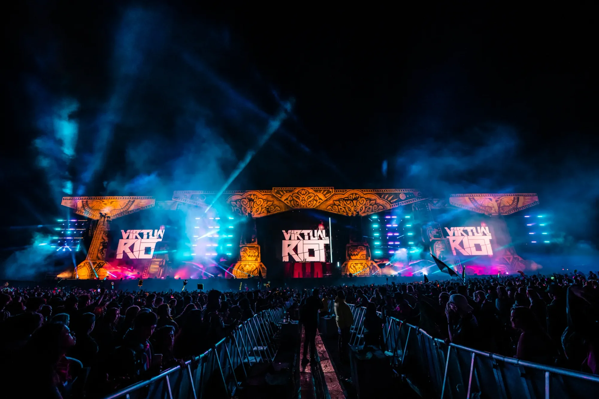 Colee.one — Lost Lands 2021 photography, image 52 of 359