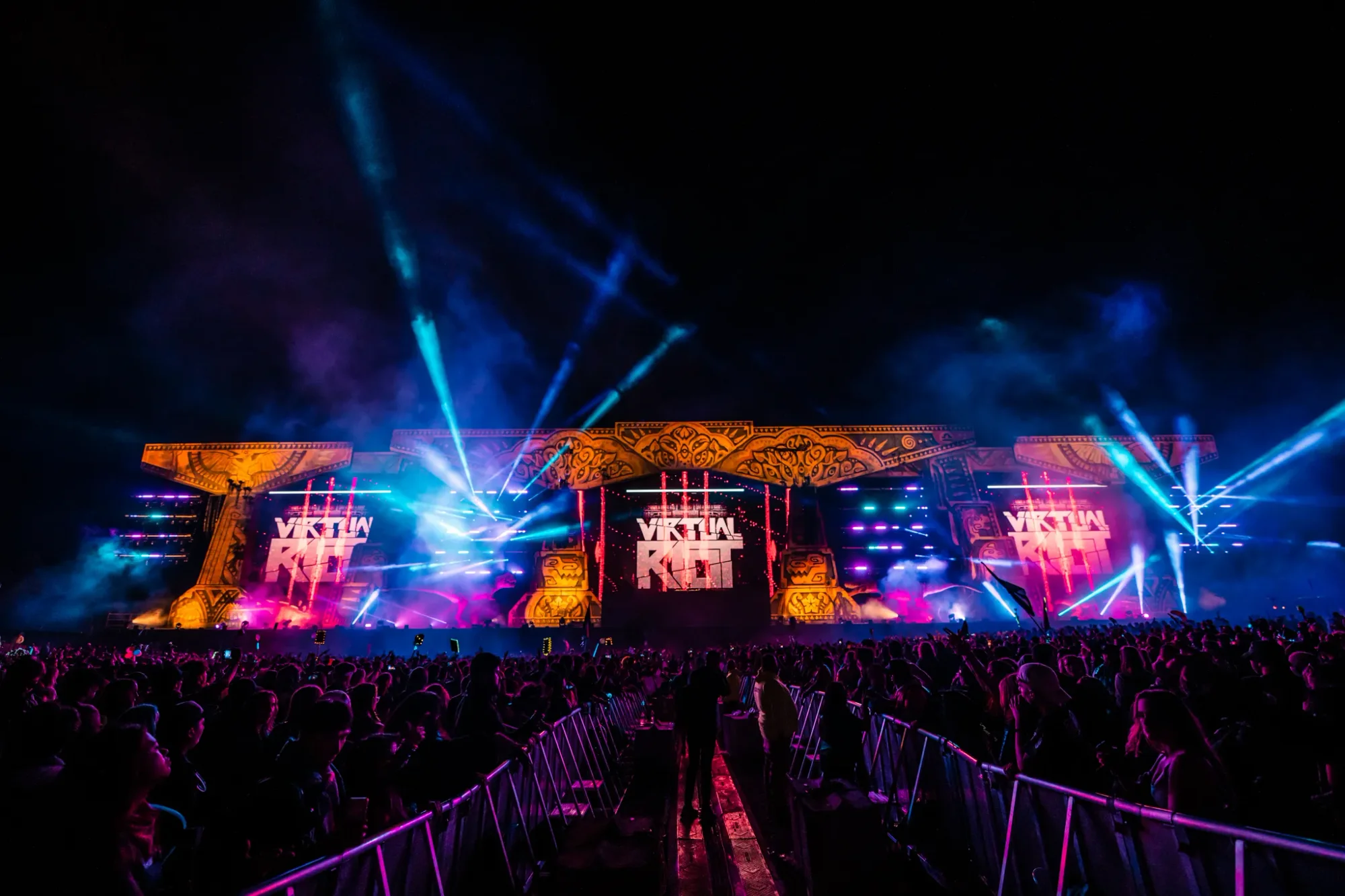Colee.one — Lost Lands 2021 photography, image 53 of 359