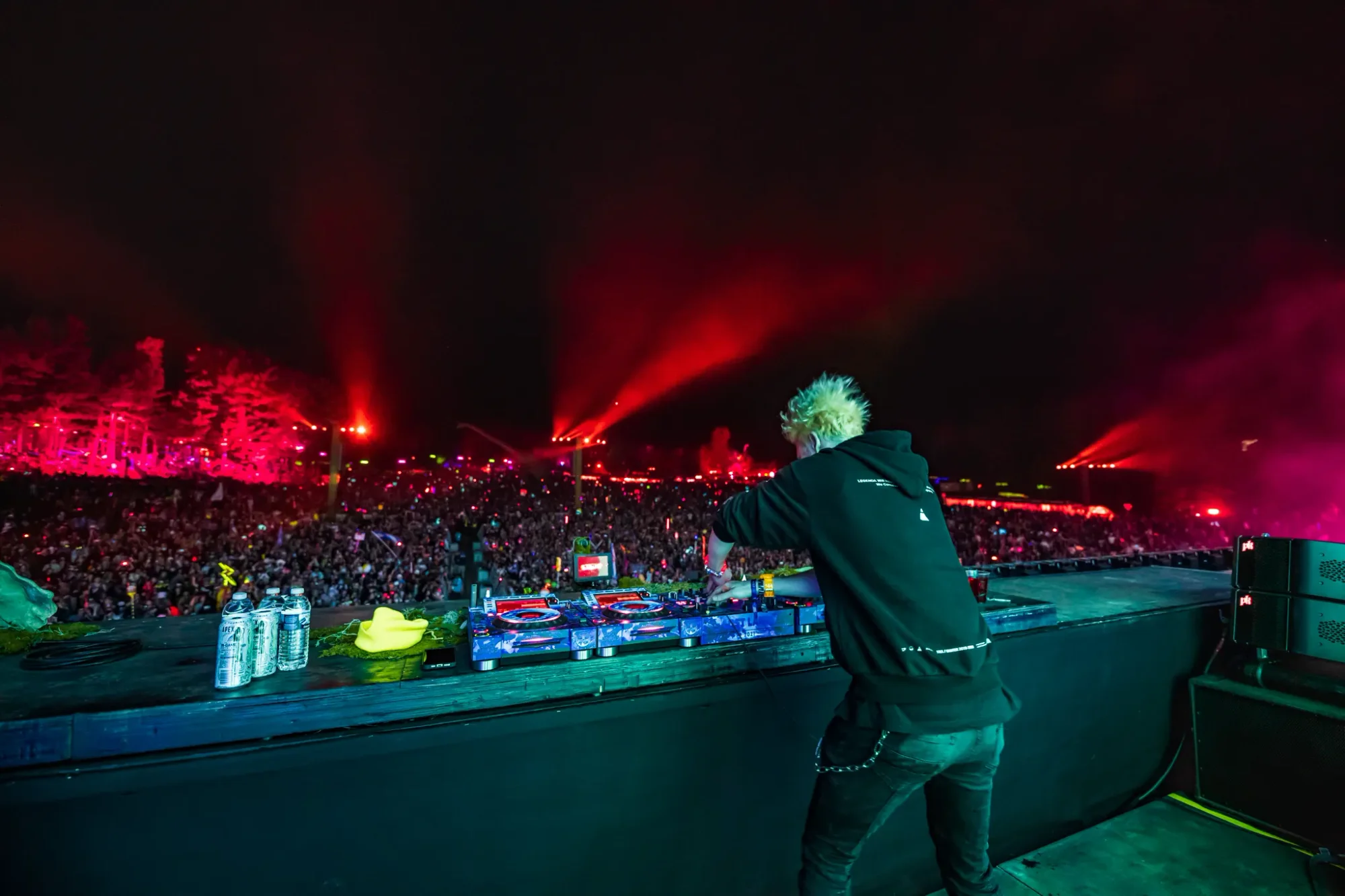 Colee.one — Lost Lands 2021 photography, image 56 of 359