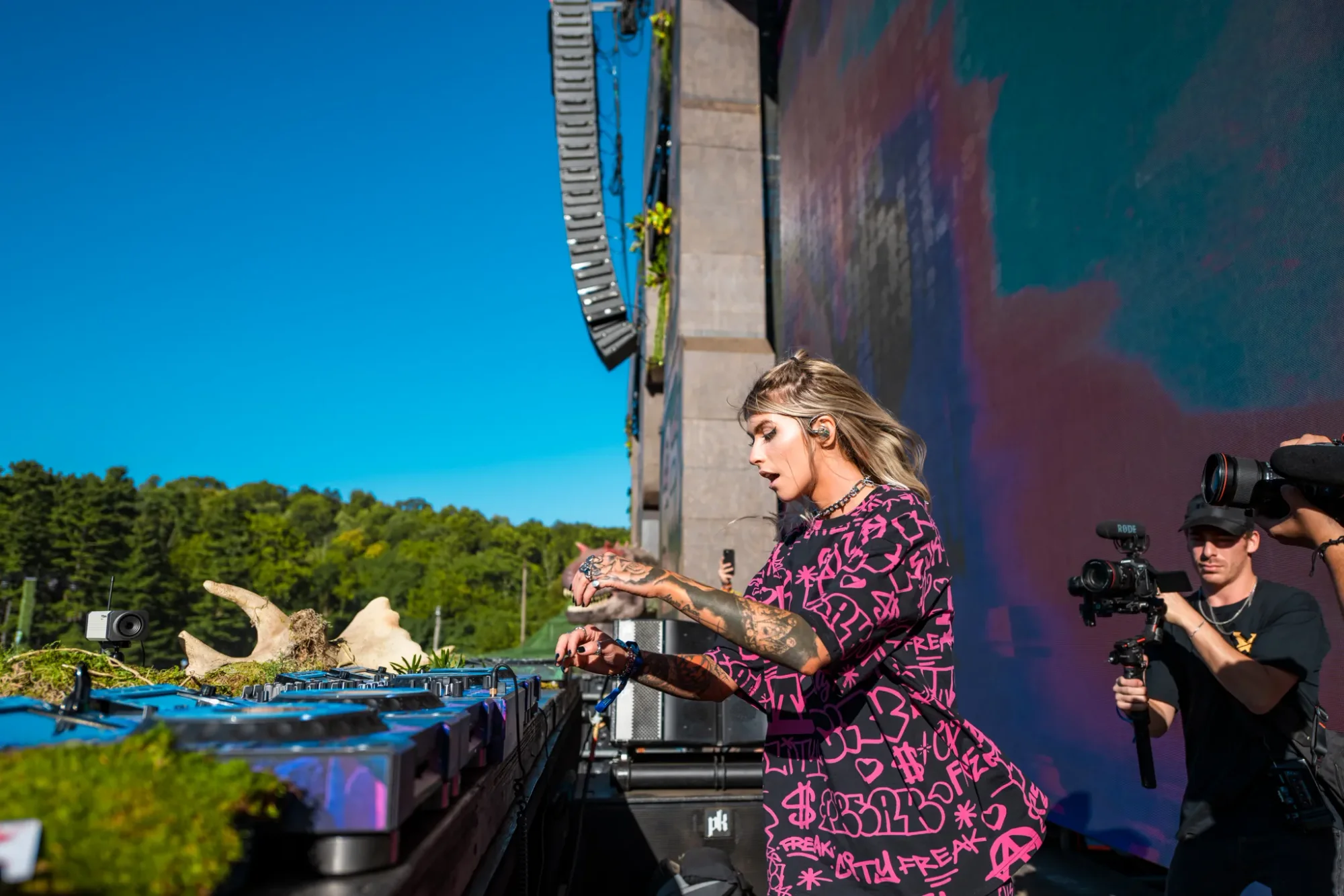 Colee.one — Lost Lands 2021 photography, image 140 of 359