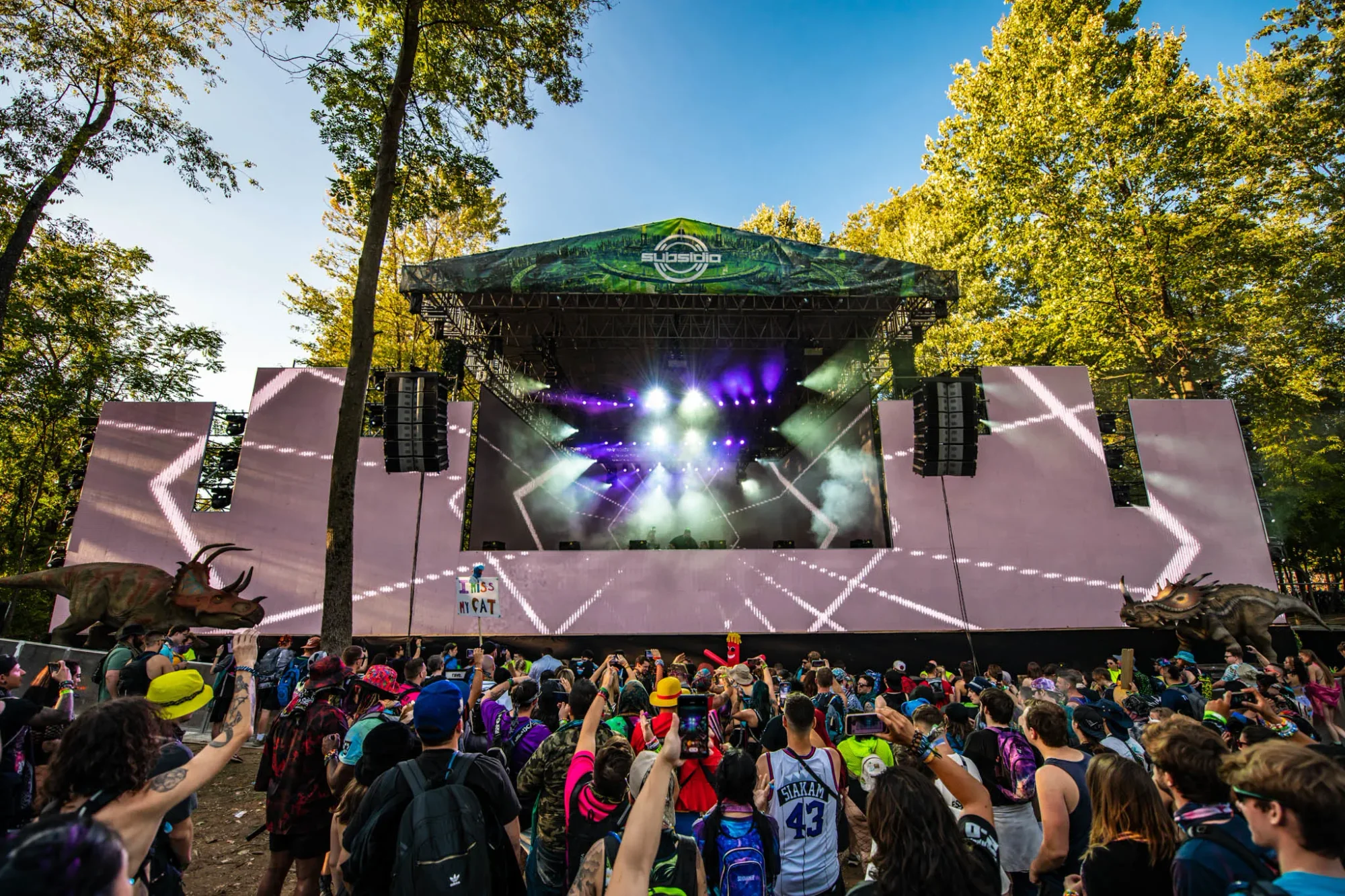 Colee.one — Lost Lands 2021 photography, image 236 of 359