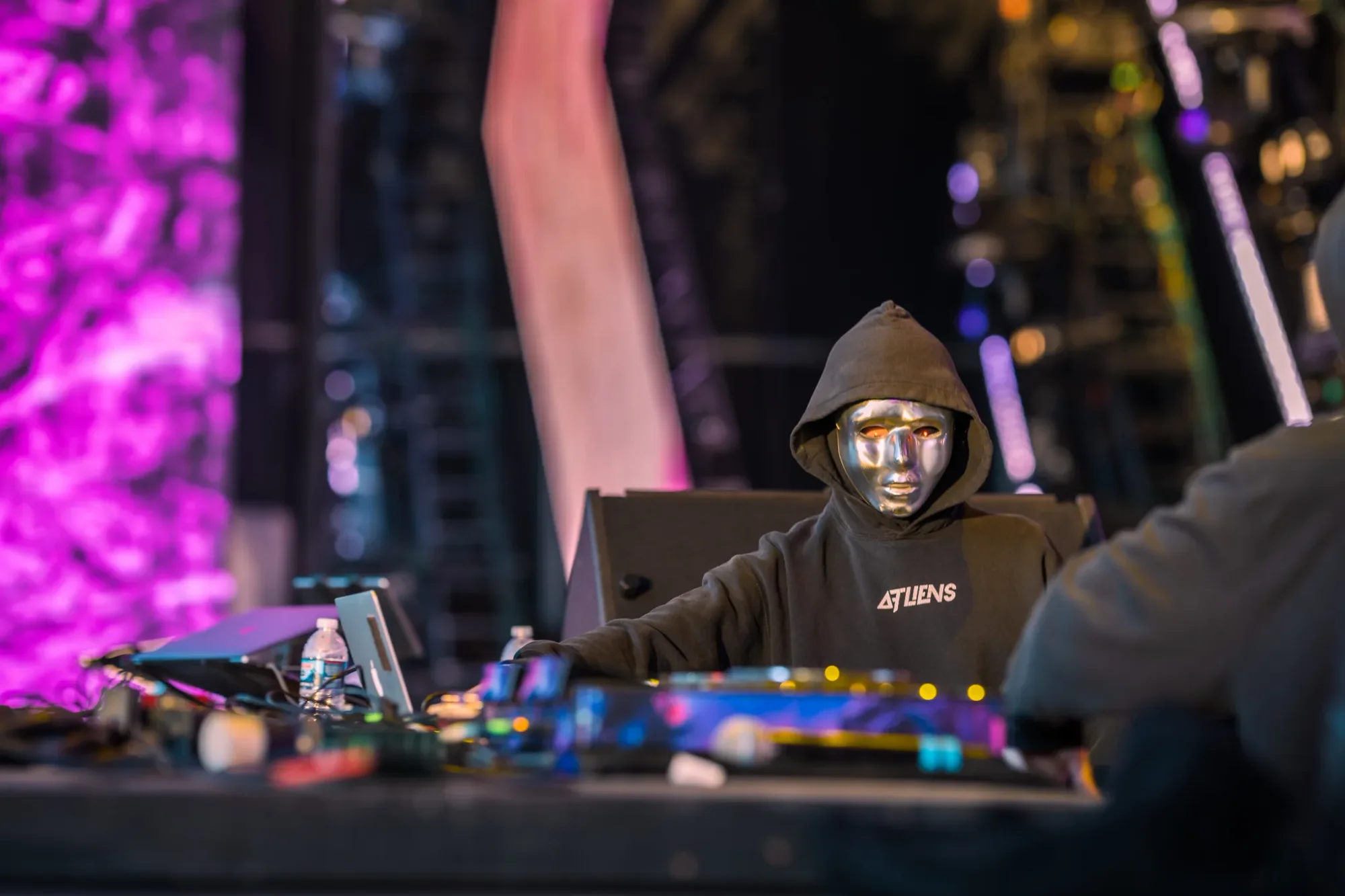 Colee.one — Lost Lands 2021 photography, image 273 of 359