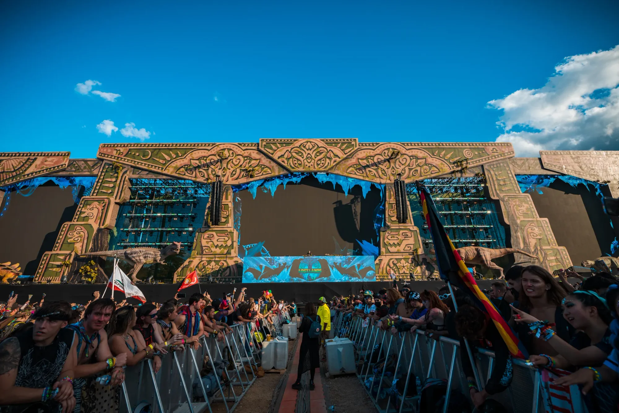 Colee.one — Lost Lands 2021 photography, image 359 of 359