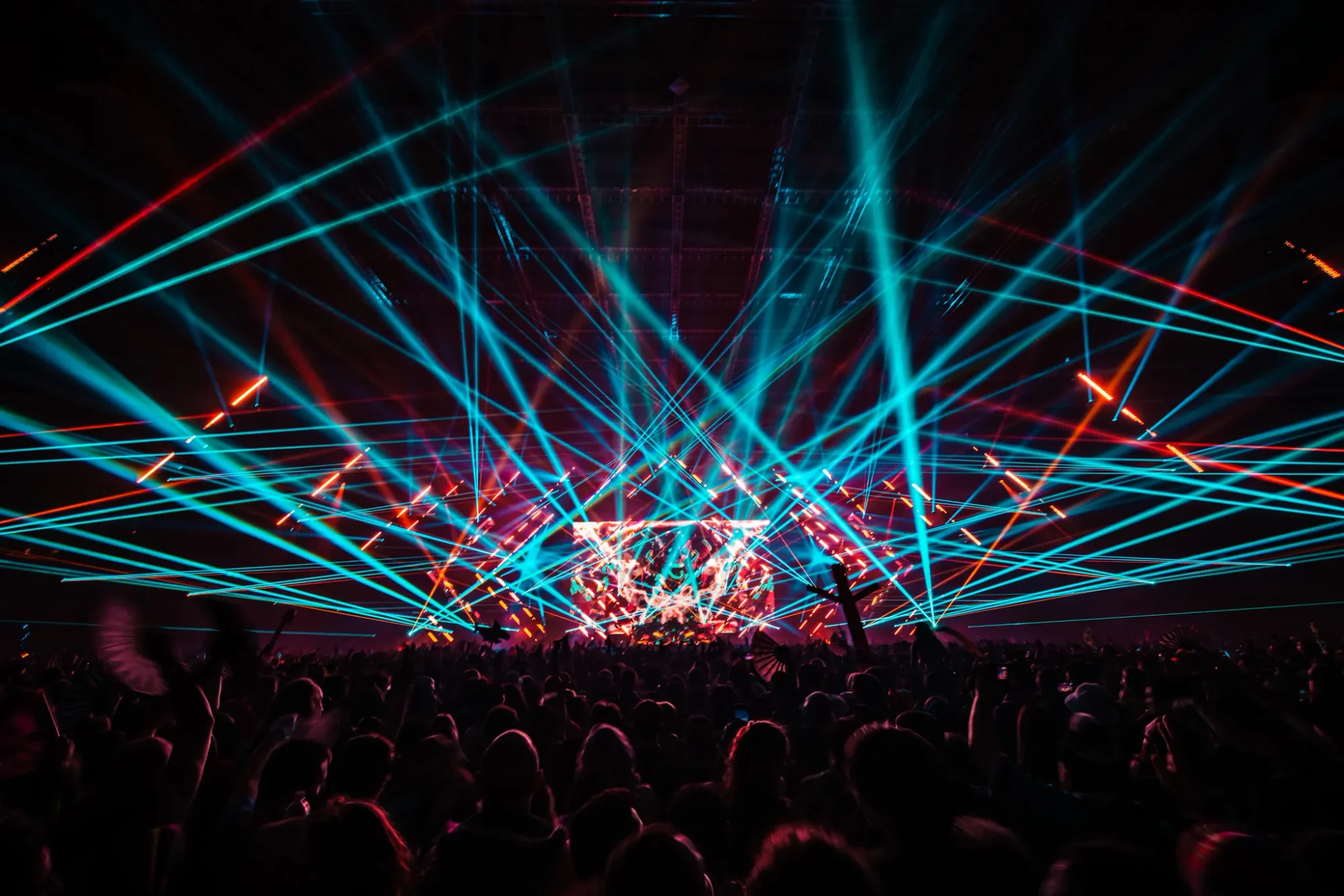 Colee.one — Thunderdome 2022 photography, image 40 of 145