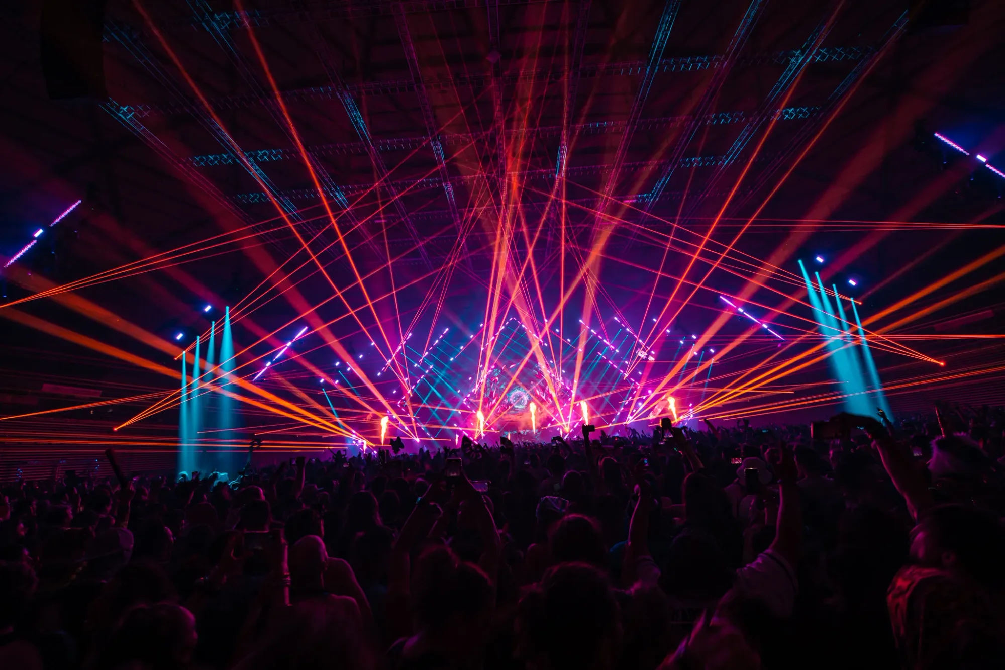 Colee.one — Thunderdome 2022 photography, image 41 of 145